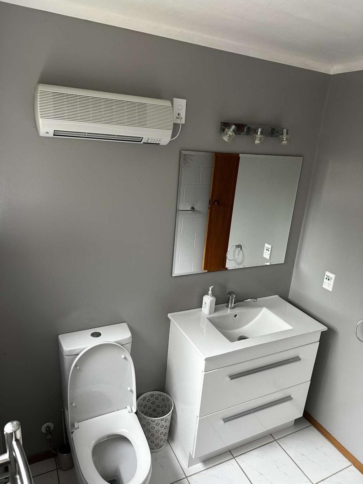 Te Piringa - The Sanctuary Apartment วังกานุย ภายนอก รูปภาพ
